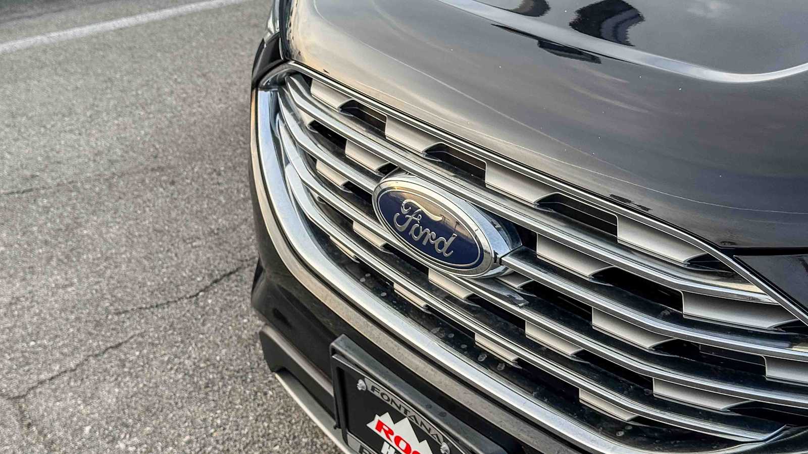 Thumbnail: 2021 Ford Edge - 2