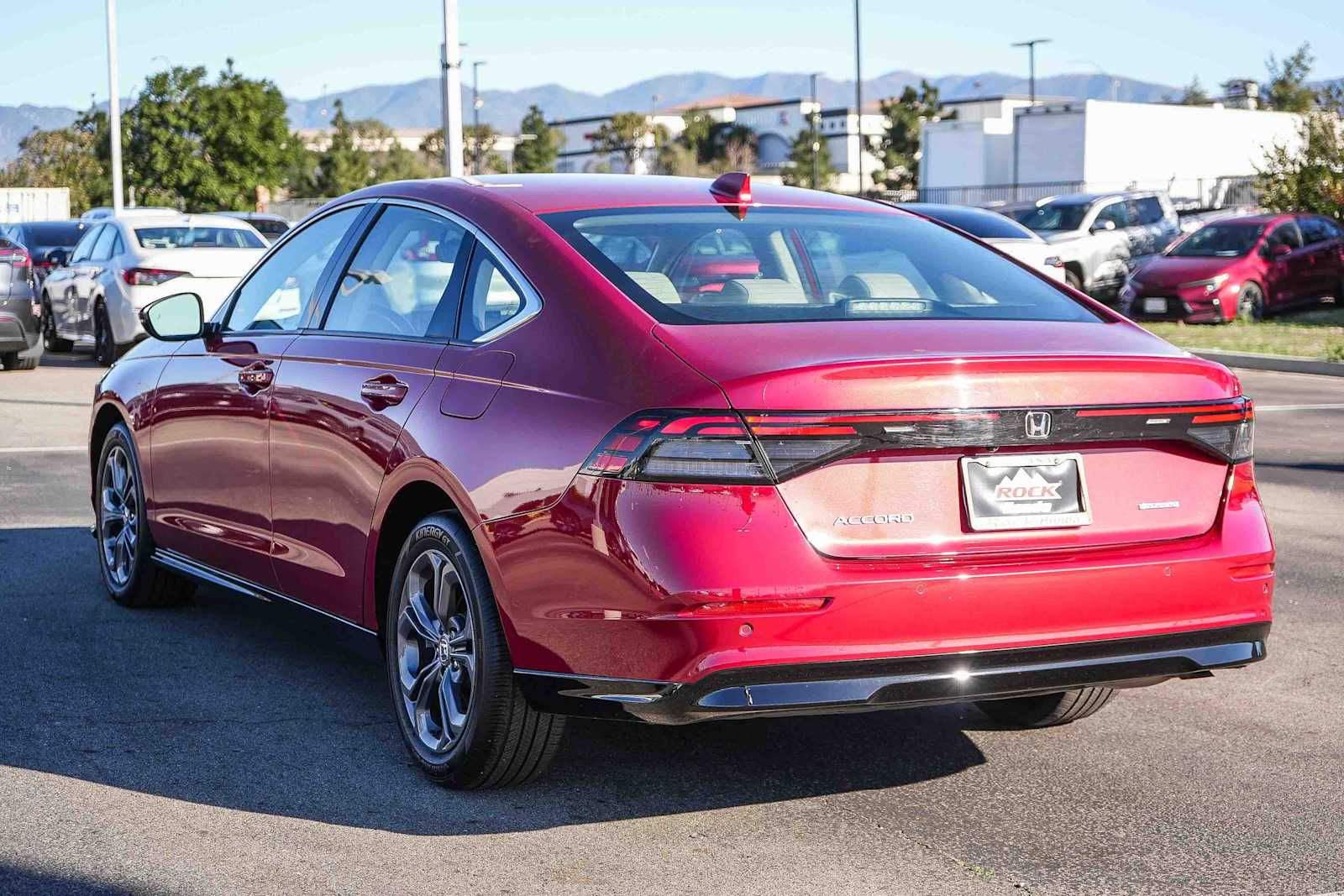 2024 Honda Accord Hybrid EX-L photo 3