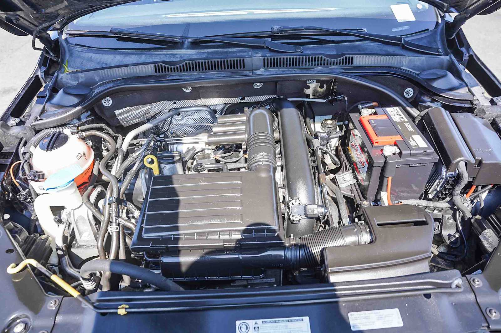 Thumbnail: 2017 Volkswagen Jetta - 28