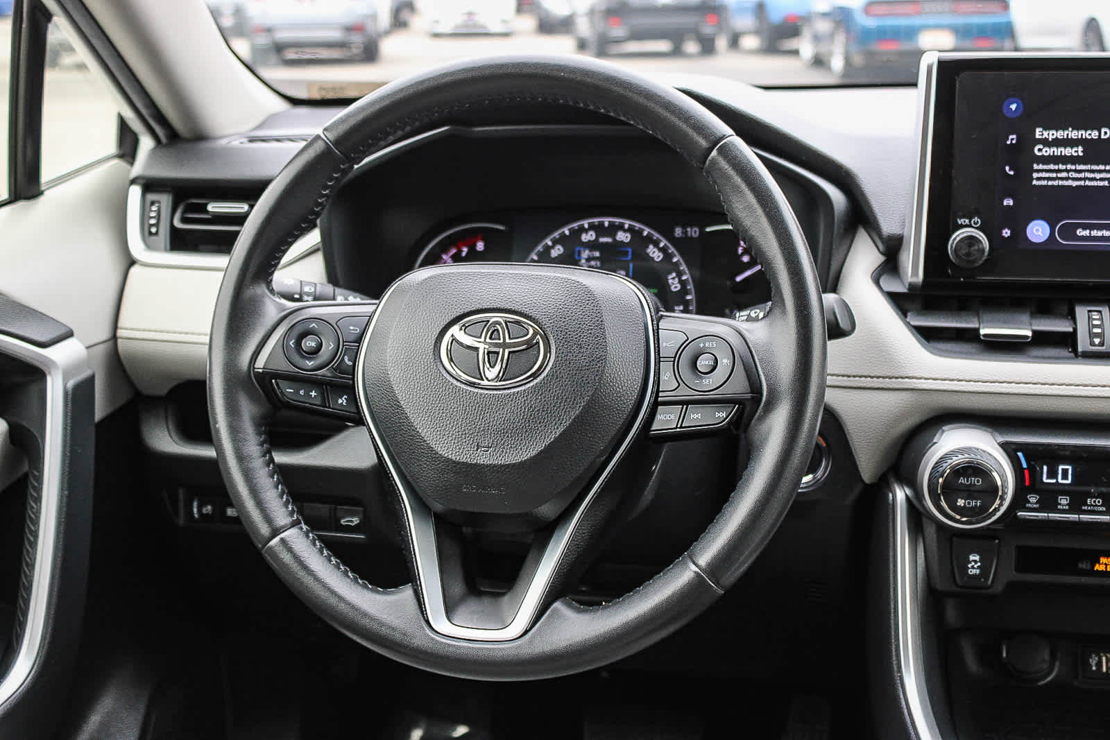 Thumbnail: 2023 Toyota RAV4 - 15