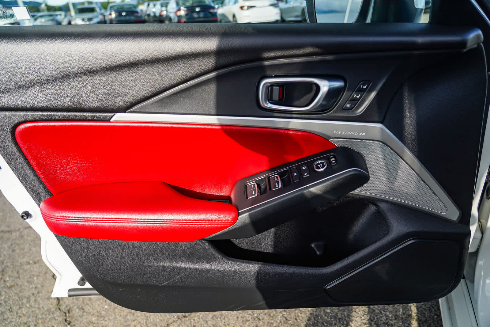 Thumbnail: 2023 Acura Integra - 21