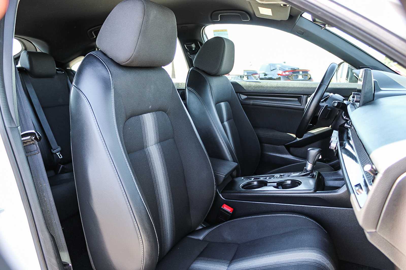 Thumbnail: 2024 Honda Civic - 13