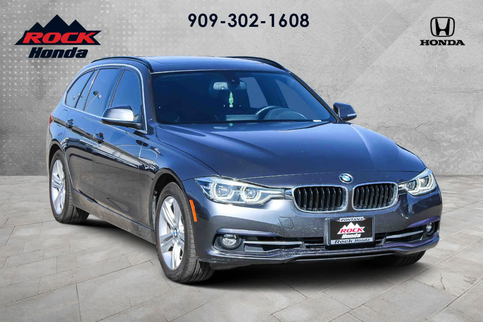 Thumbnail: 2018 BMW 3 Series - 3
