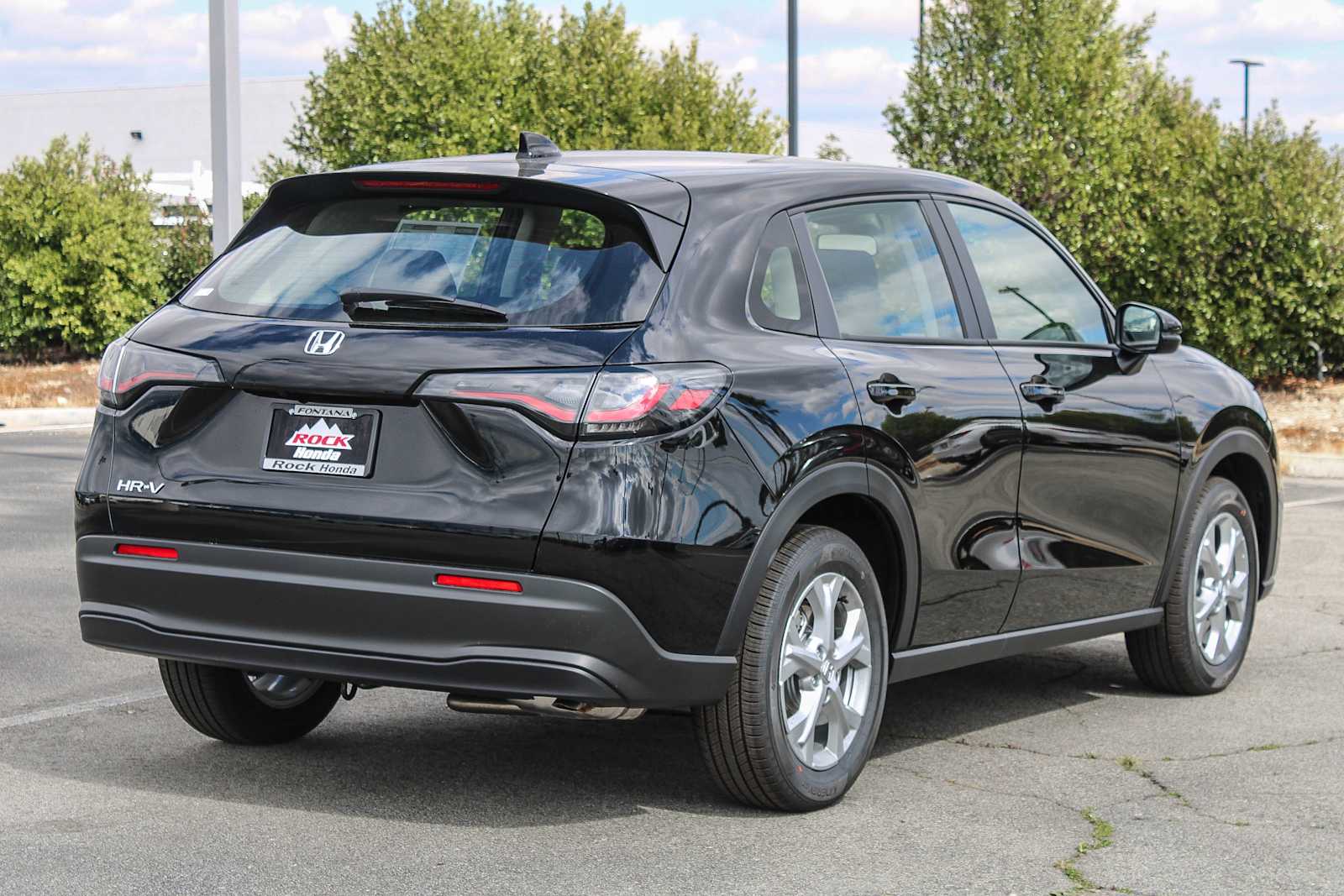 Thumbnail: 2025 Honda HR-V - 8