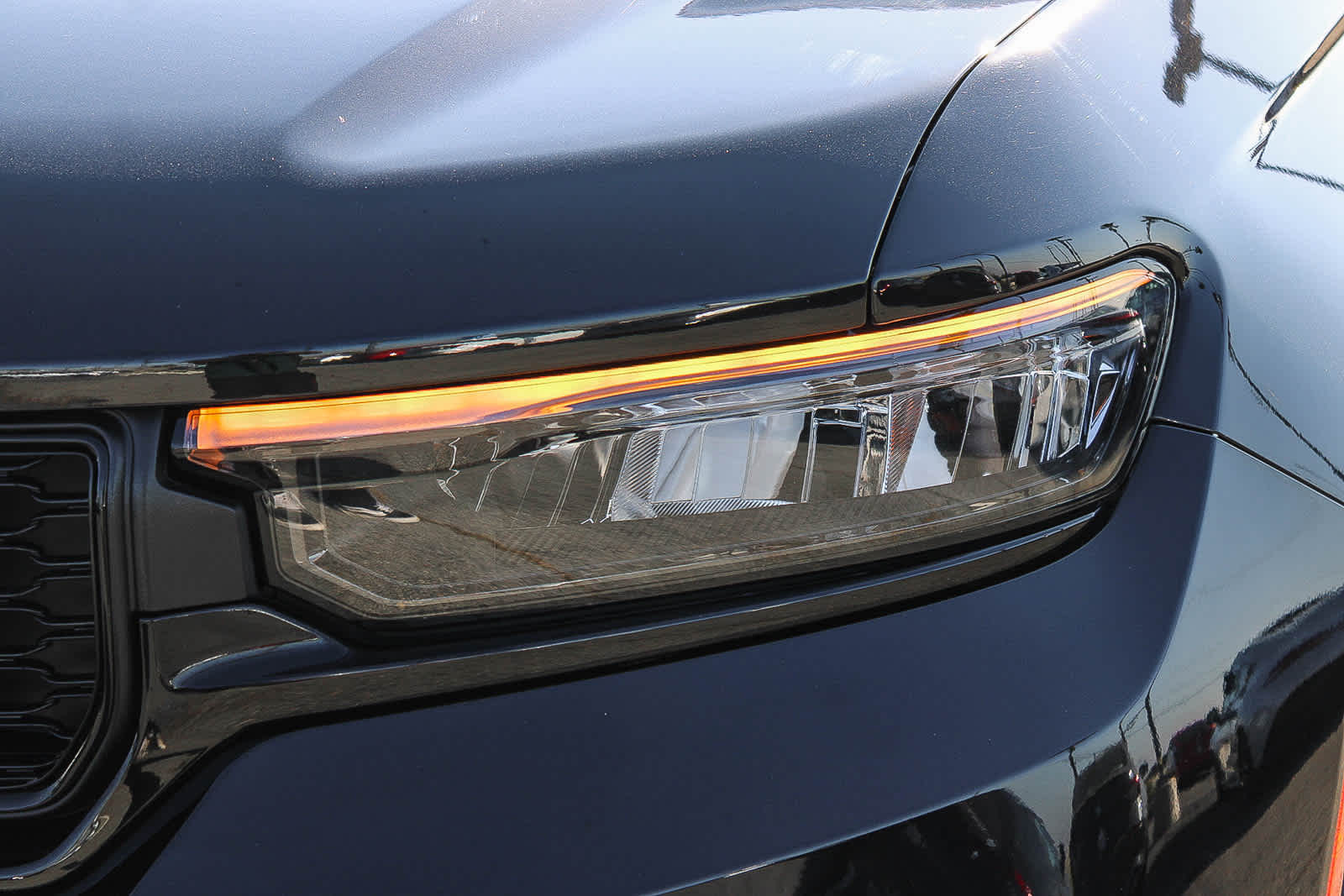 Thumbnail: 2024 Jeep Grand Cherokee - 10