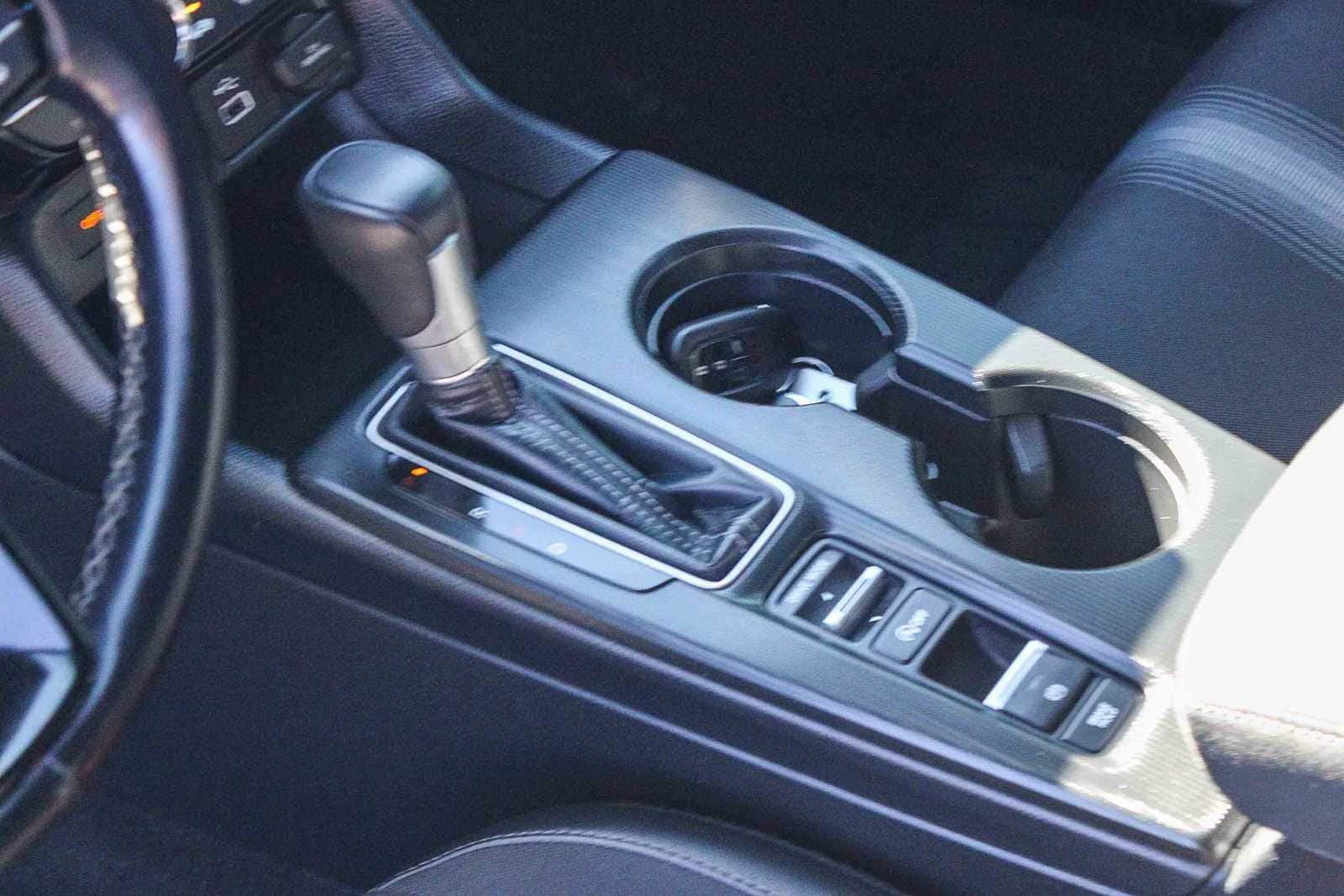 Thumbnail: 2024 Honda Civic - 18