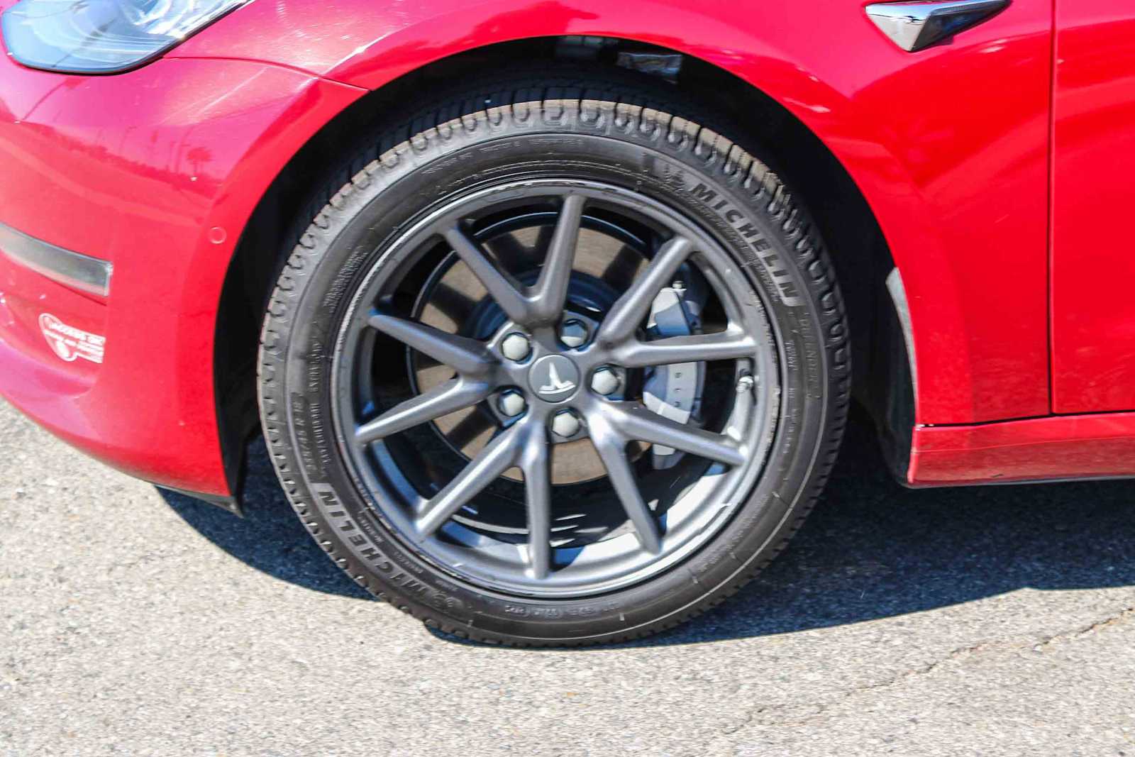 Thumbnail: 2017 Tesla Model 3 - 9