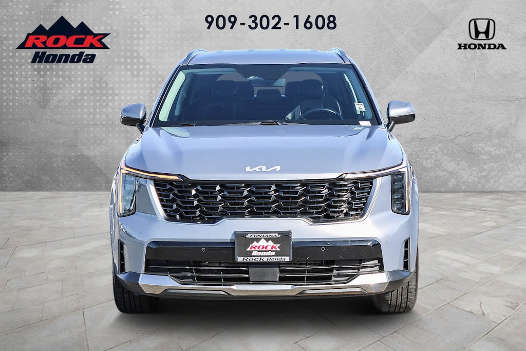 Used 2024 Kia Sorento S SUV