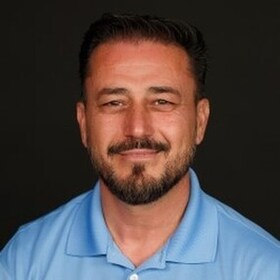 Staff member Ahmed Hashhemi from e6451e03389f