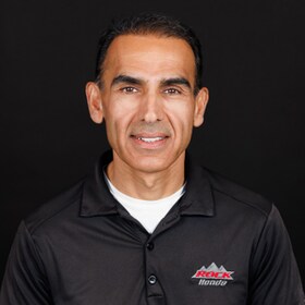 Staff member Sayed Mustafa Mustafa from e6451e03389f