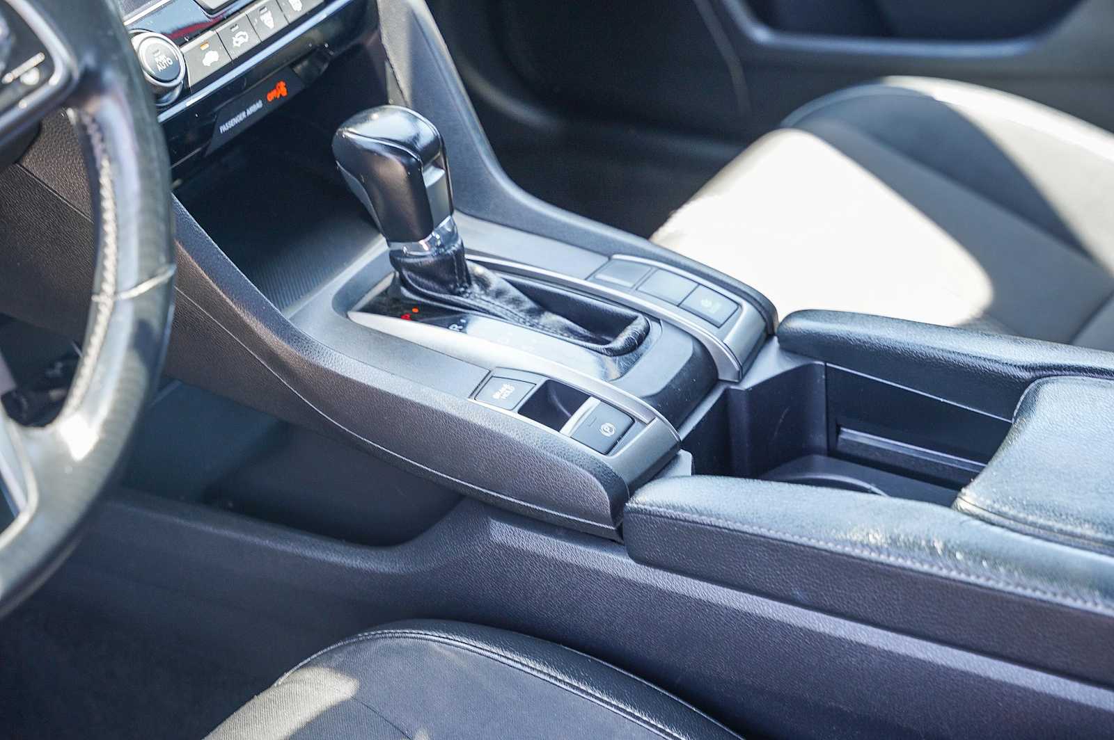 Thumbnail: 2020 Honda Civic - 19