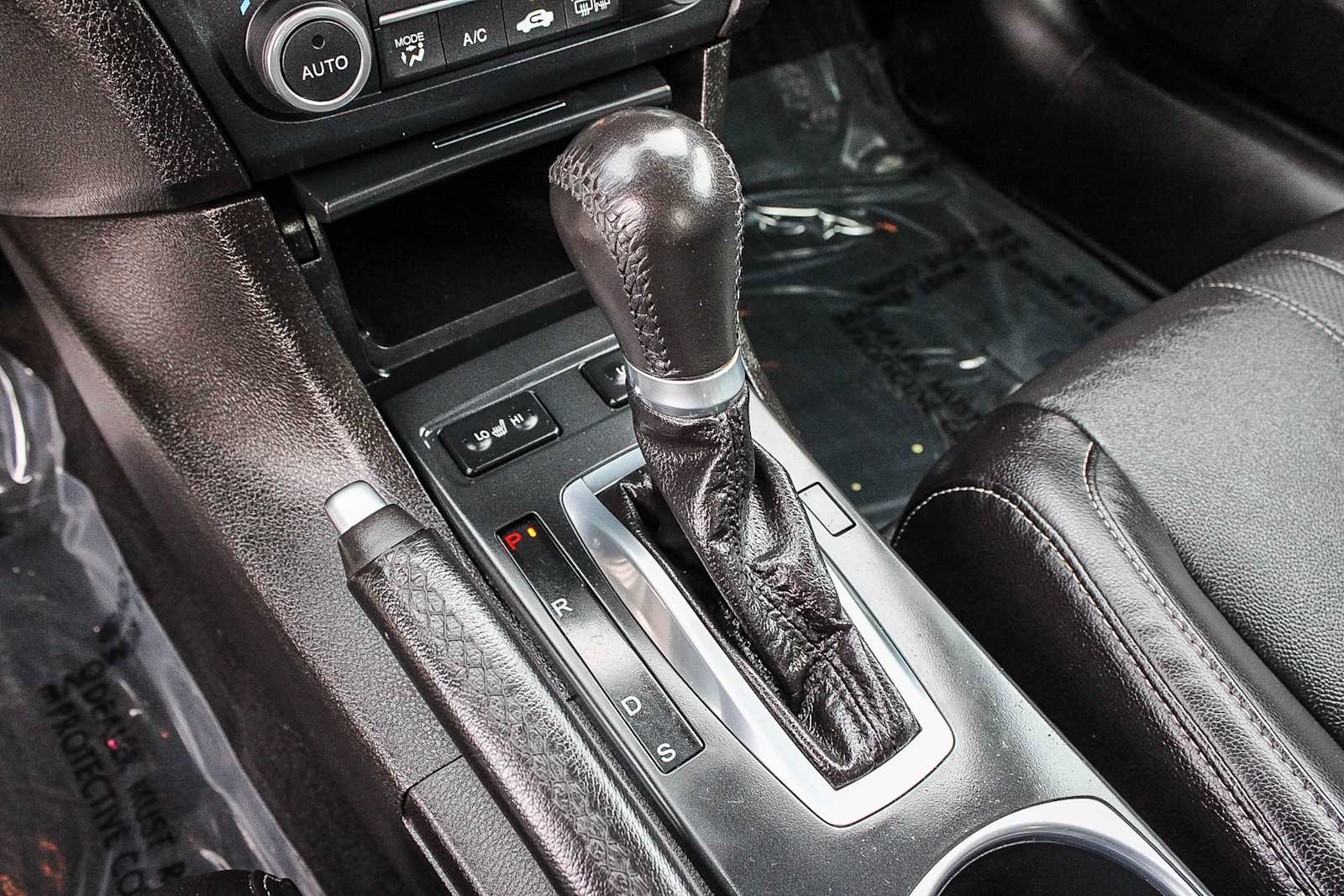 Thumbnail: 2020 Acura ILX - 18