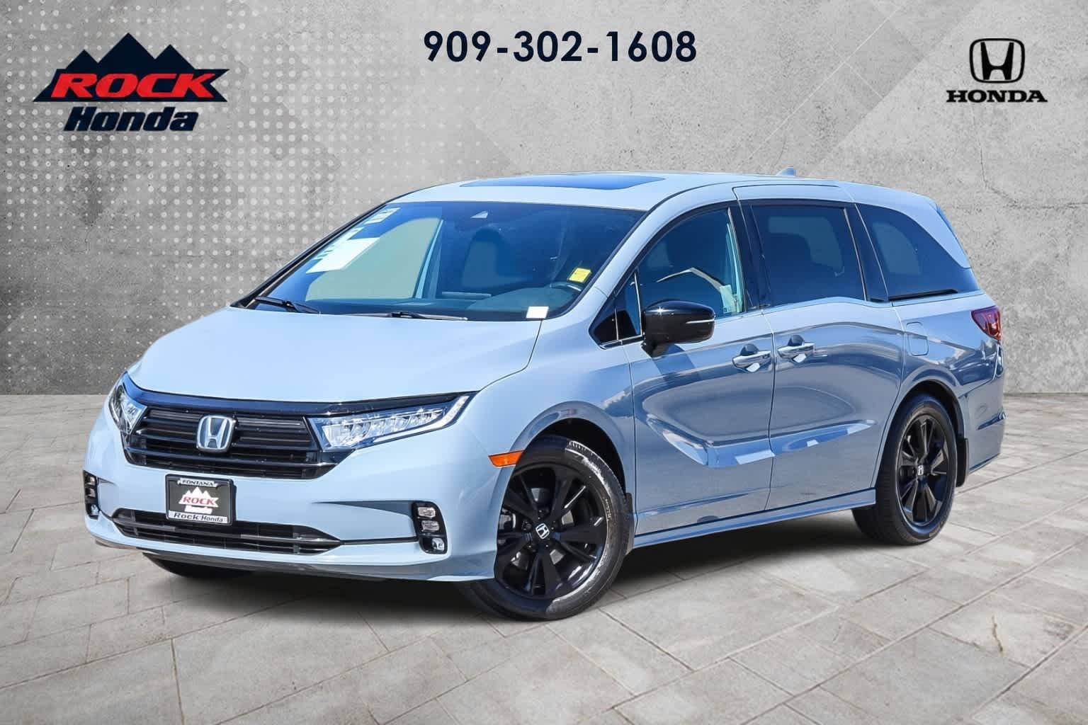 2024 Honda Odyssey Sport — photo 1 of 21