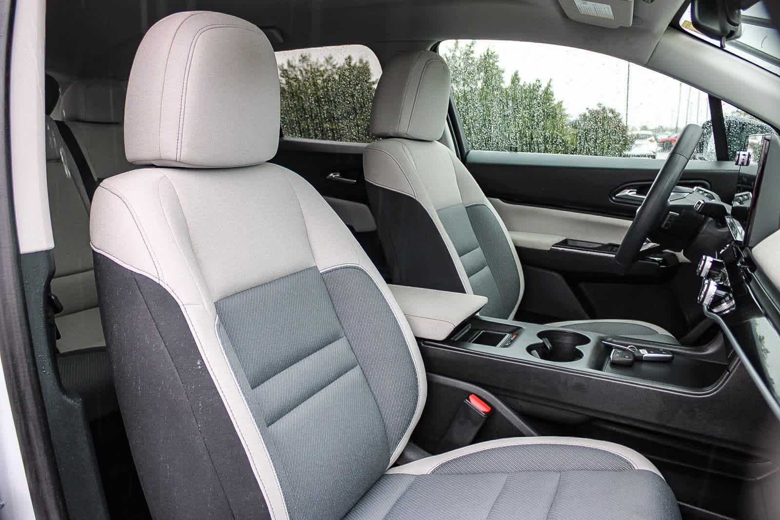 Thumbnail: 2025 Honda Prologue - 16