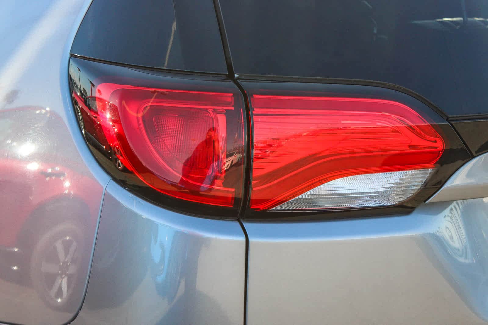 Thumbnail: 2018 Chrysler Pacifica - 7