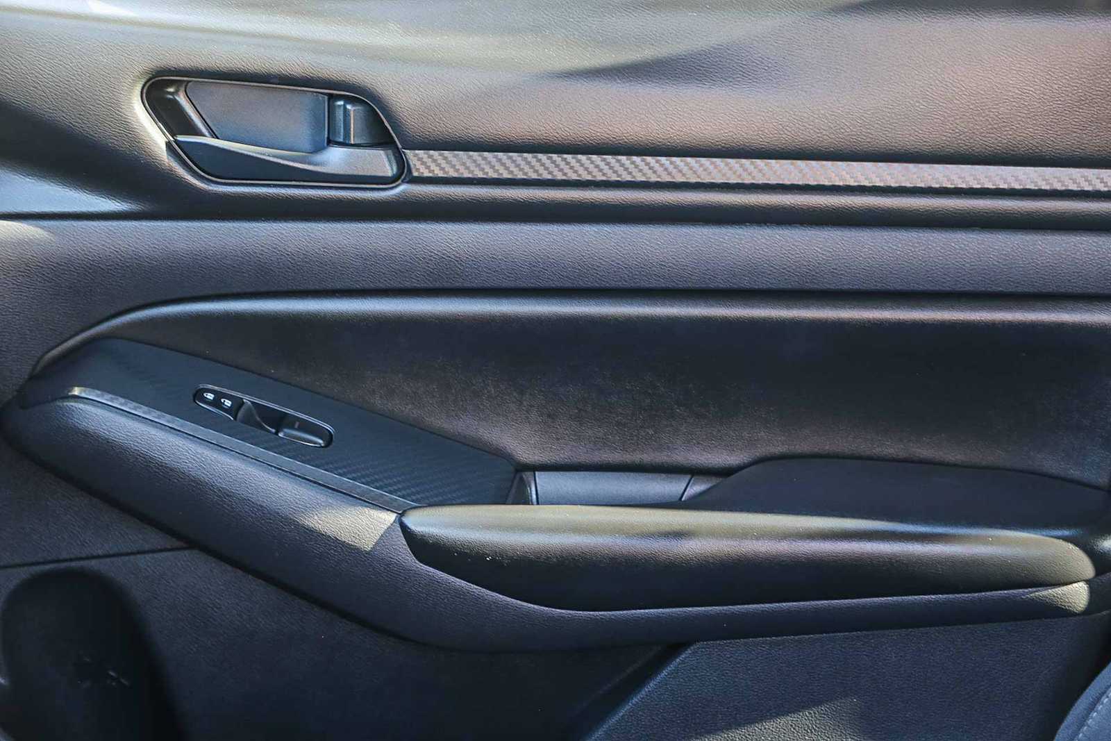 Thumbnail: 2023 Nissan Altima - 20