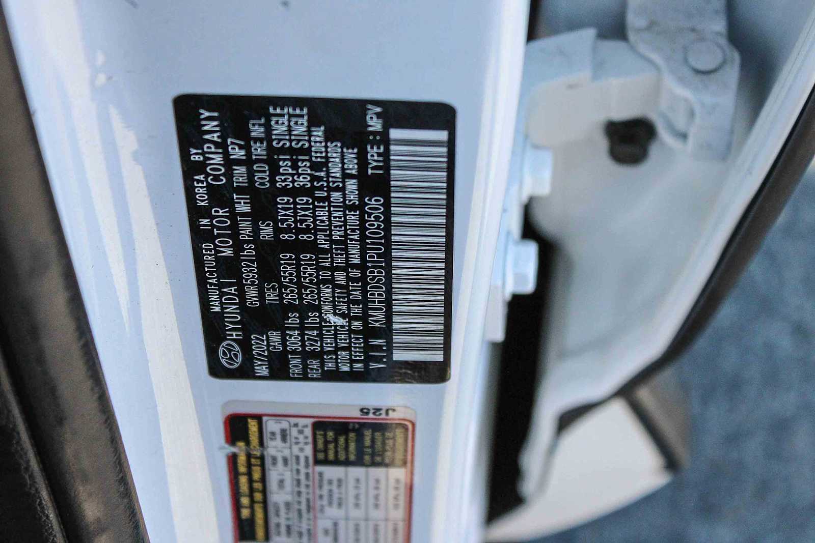 Thumbnail: 2023 Genesis GV80 - 26