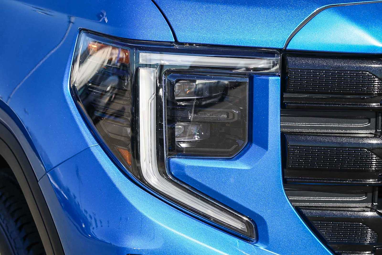 Thumbnail: 2022 GMC Sierra 1500 - 4