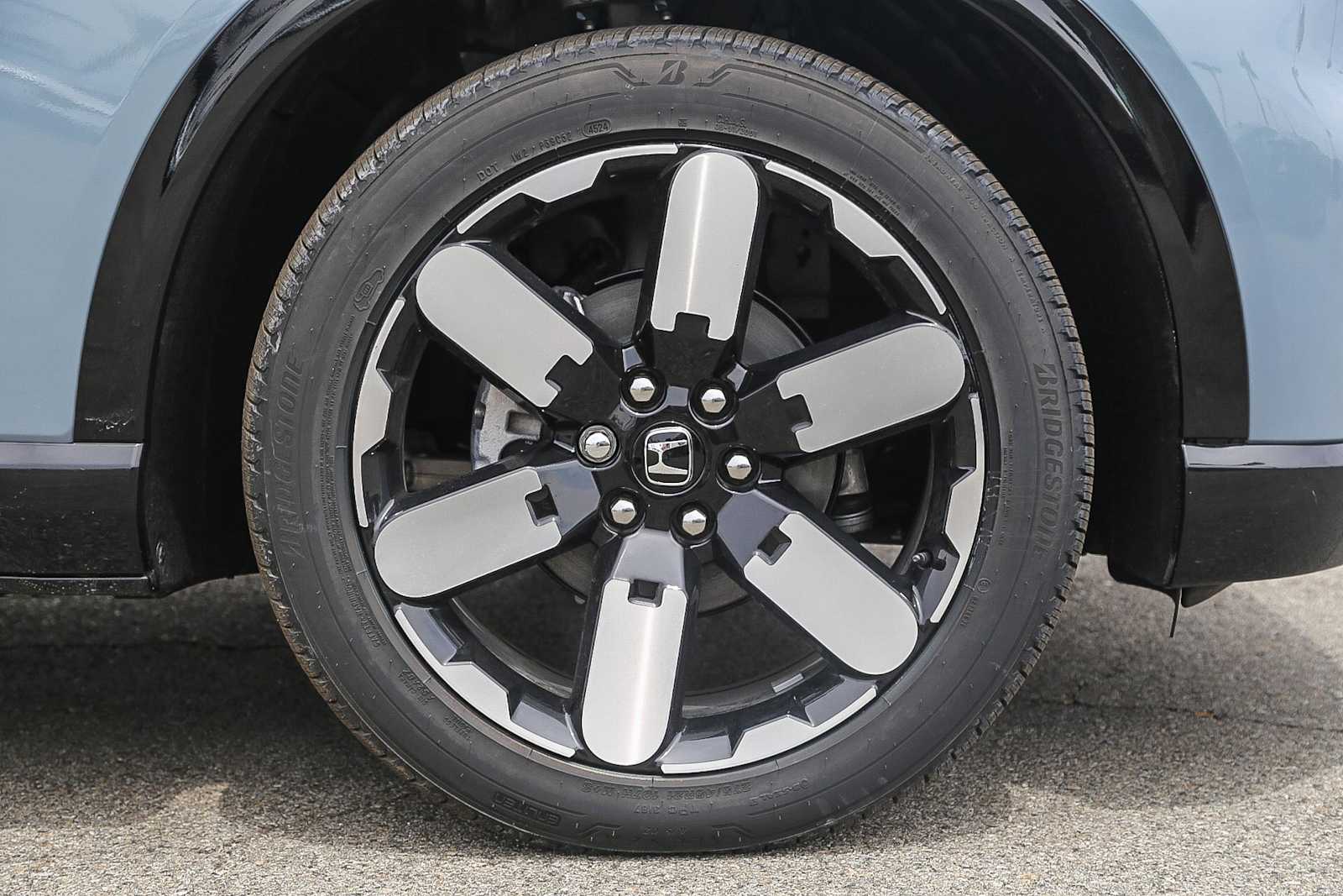 Thumbnail: 2026 Honda Prologue - 10