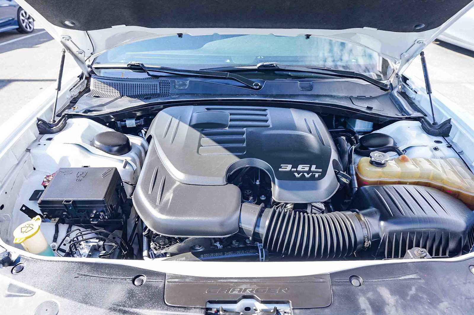 Thumbnail: 2018 Dodge Charger - 28