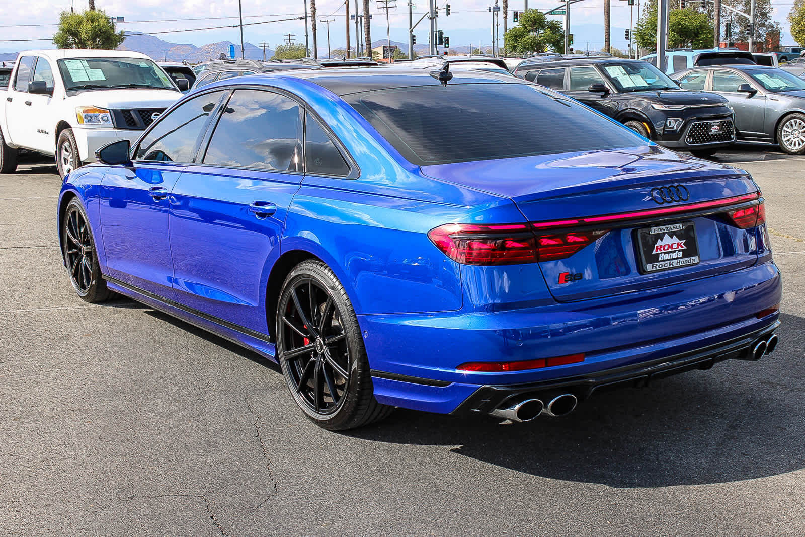 Thumbnail: 2024 Audi S8 - 8