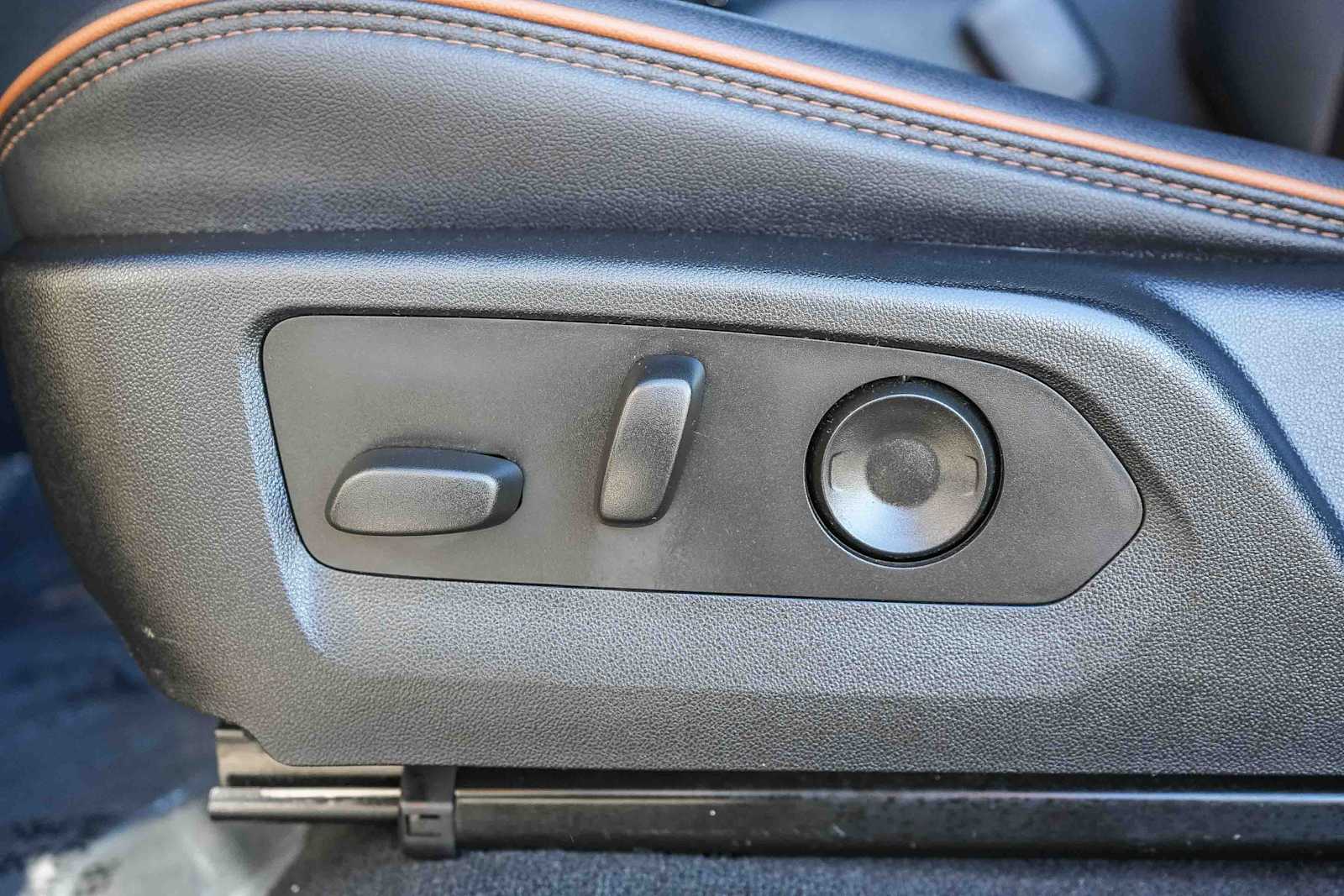 Thumbnail: 2023 GMC Canyon - 20