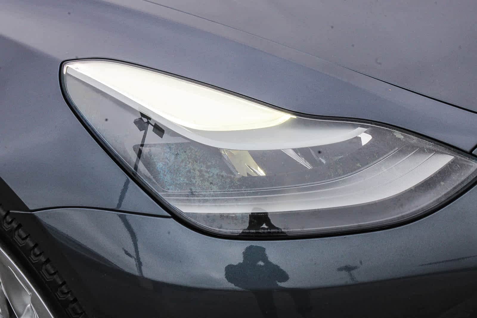 Thumbnail: 2022 Tesla Model 3 - 4