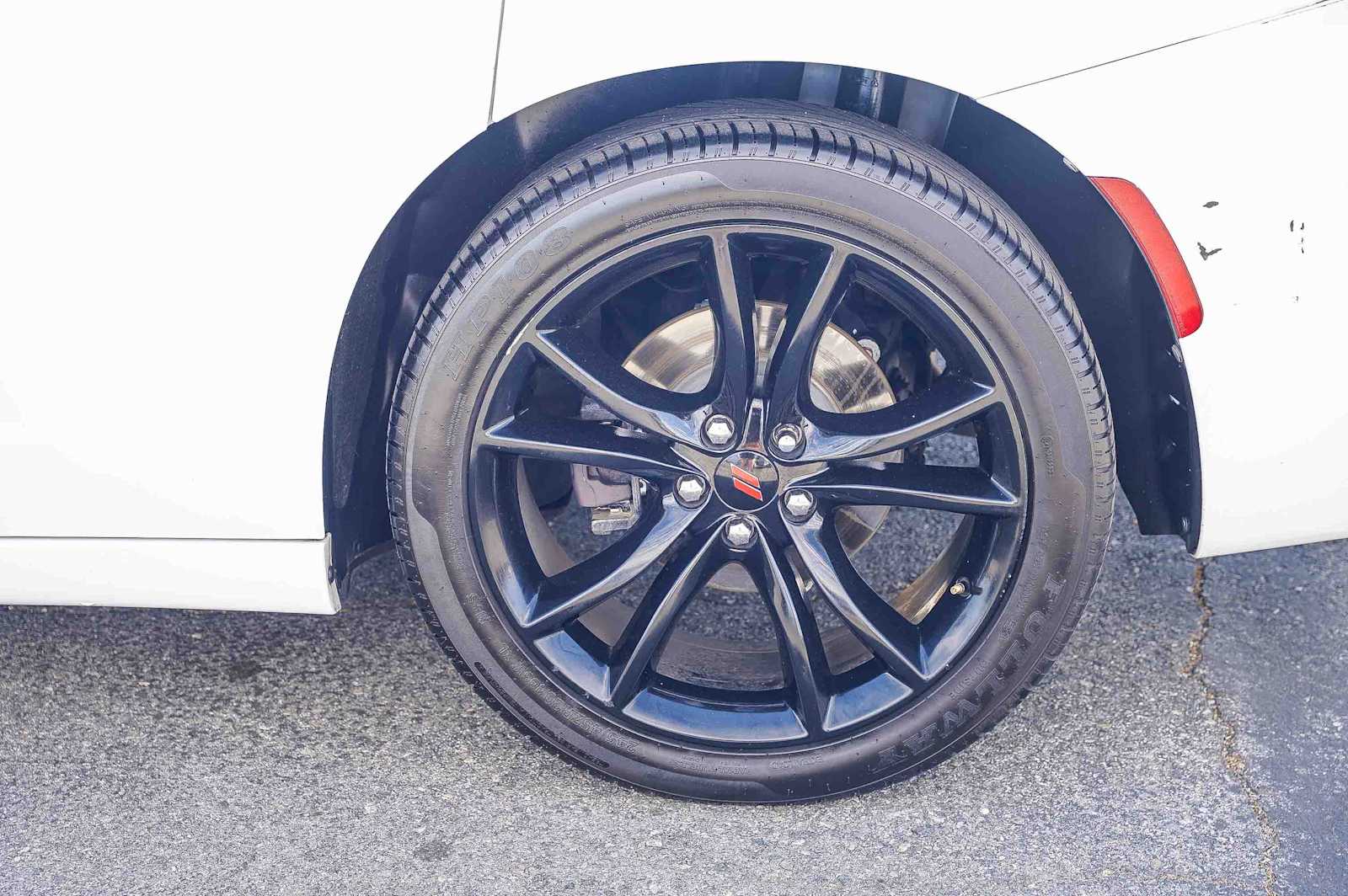 Thumbnail: 2018 Dodge Charger - 8