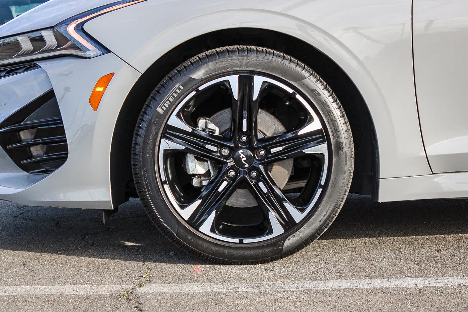 Thumbnail: 2023 Kia K5 - 9