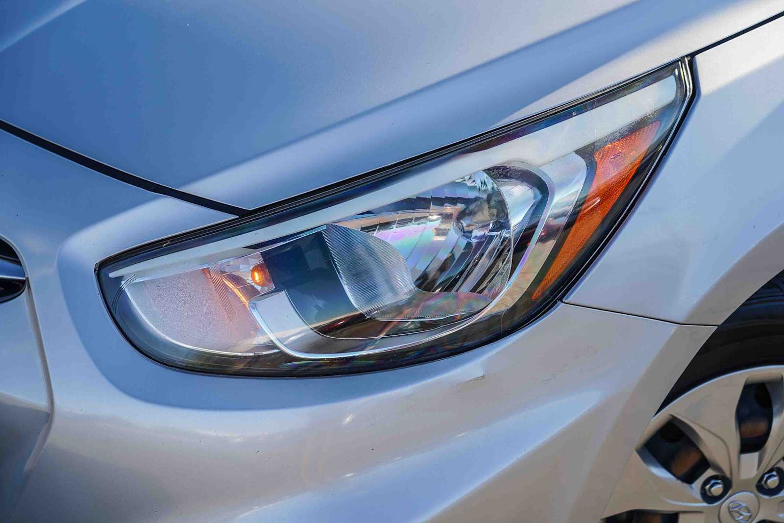2017 Hyundai Accent SE photo 2