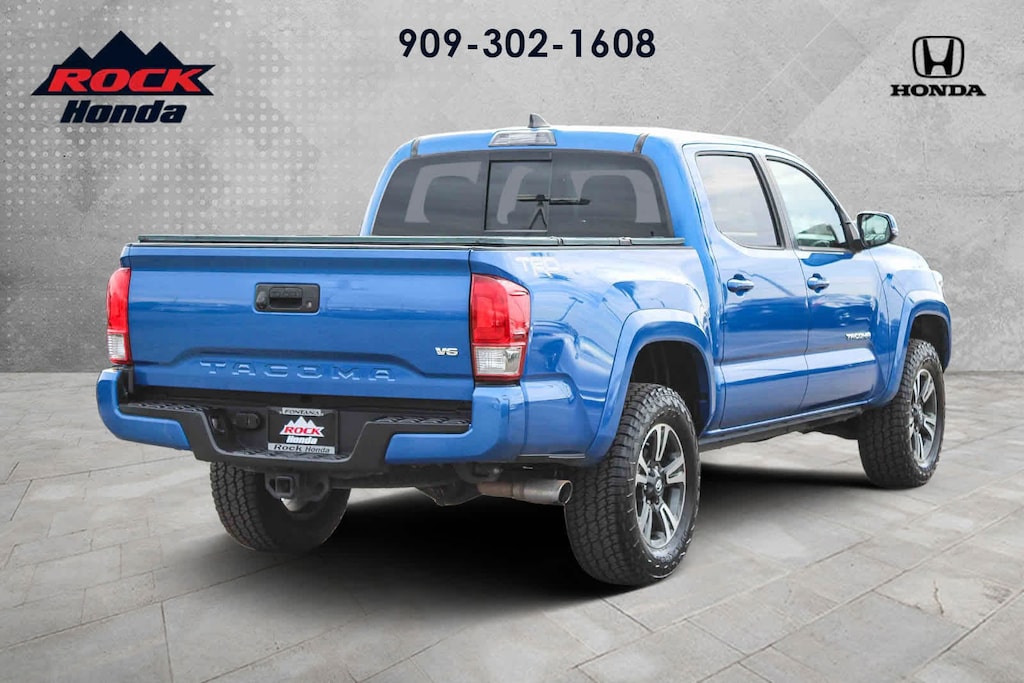 Used 2017 Toyota Tacoma TRD Sport V6 Truck Double Cab