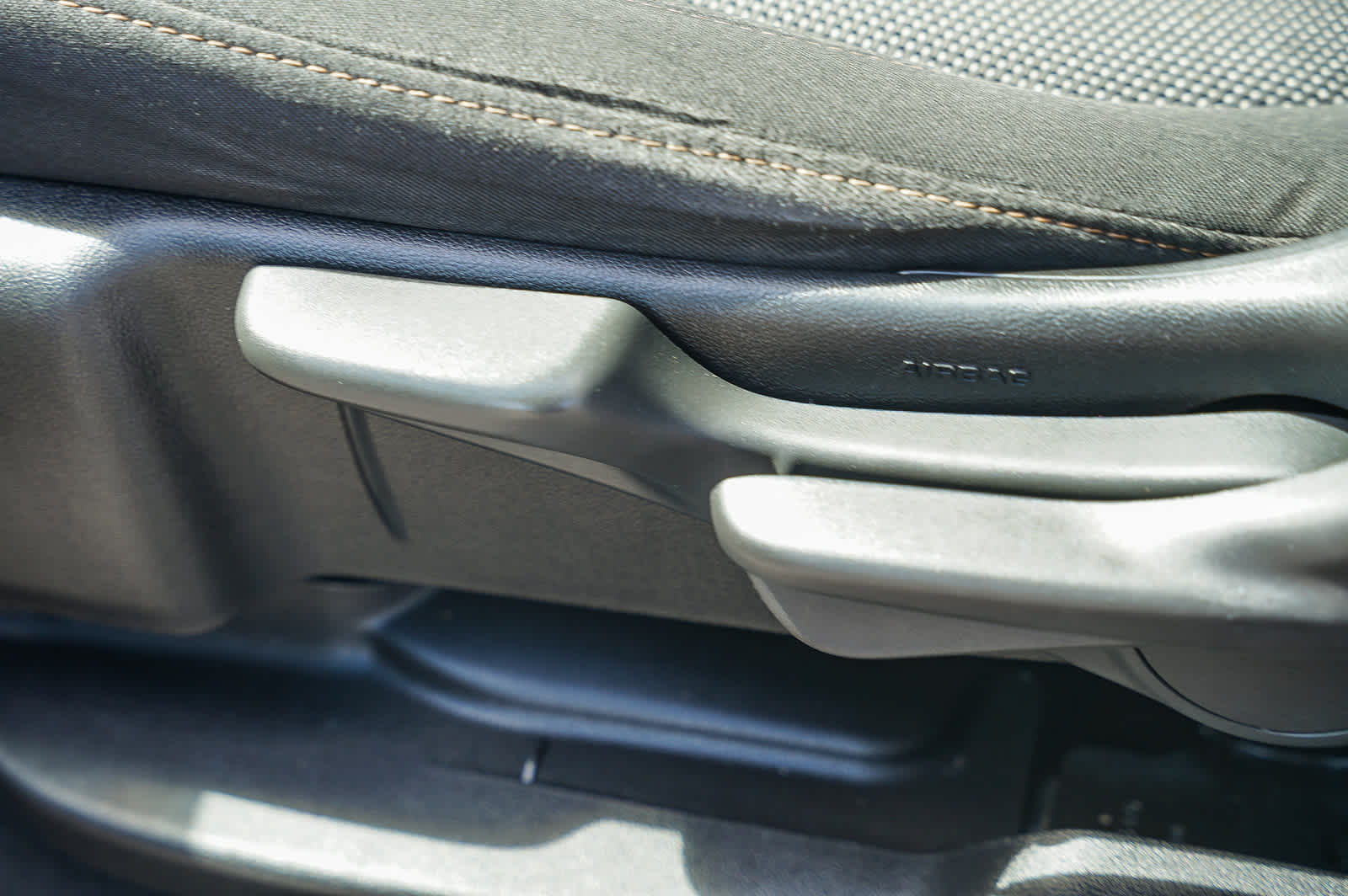 Thumbnail: 2019 Chevrolet Traverse - 19