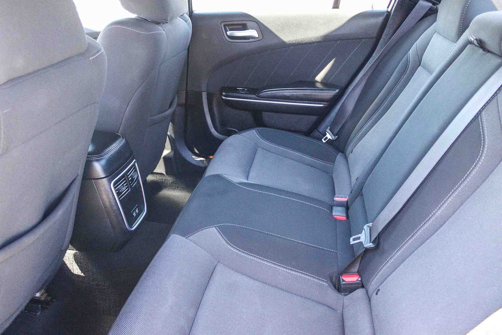 Thumbnail: 2022 Dodge Charger - 16