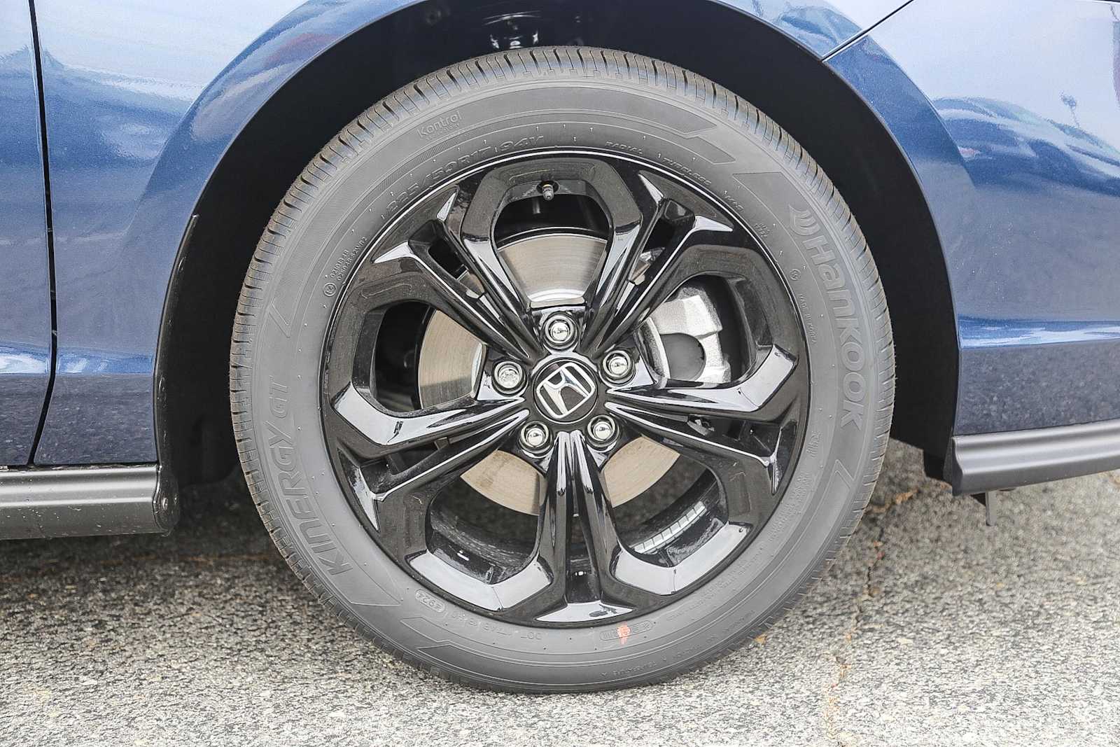 Thumbnail: 2025 Honda Accord - 10