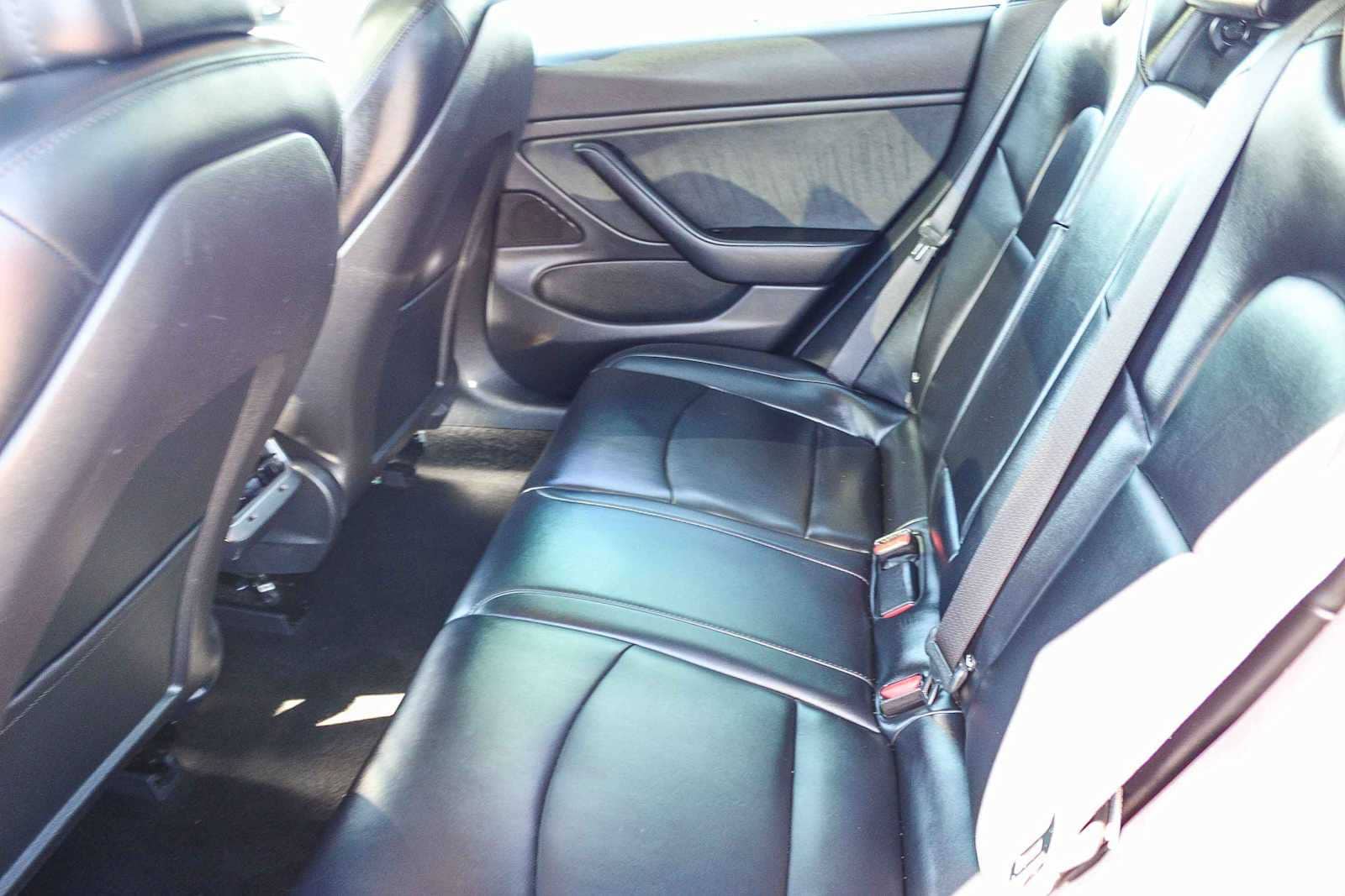 Thumbnail: 2017 Tesla Model 3 - 17