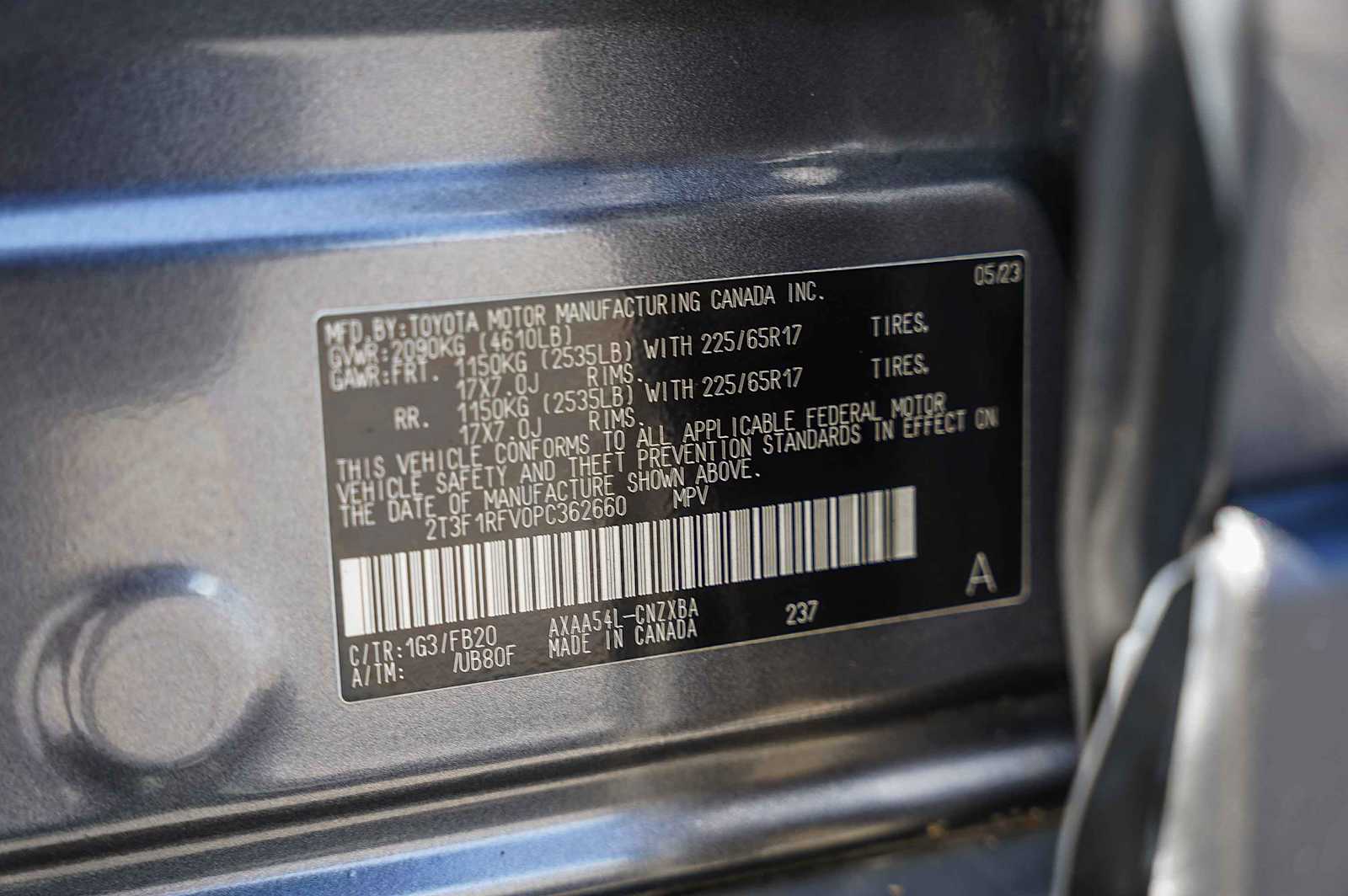 Thumbnail: 2023 Toyota RAV4 - 25