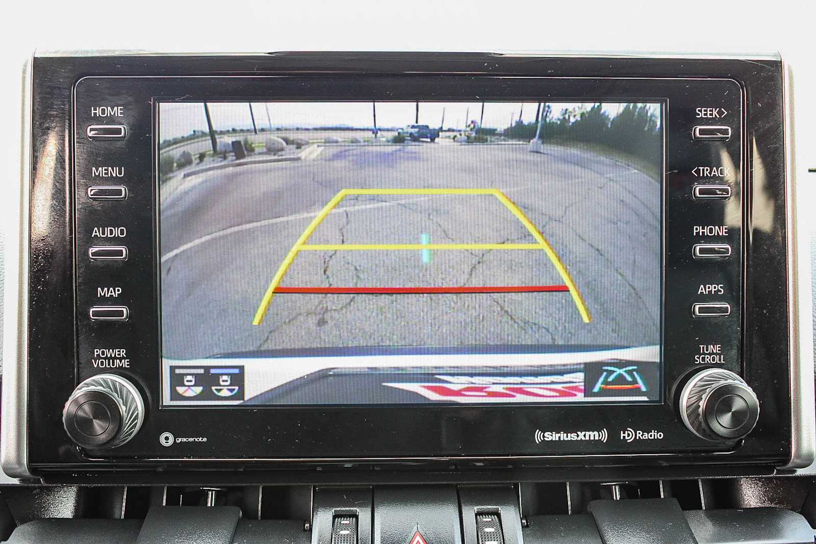 Thumbnail: 2021 Toyota RAV4 - 23