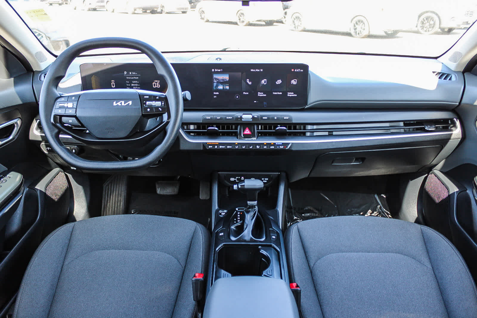 Thumbnail: 2025 Kia K4 - 12