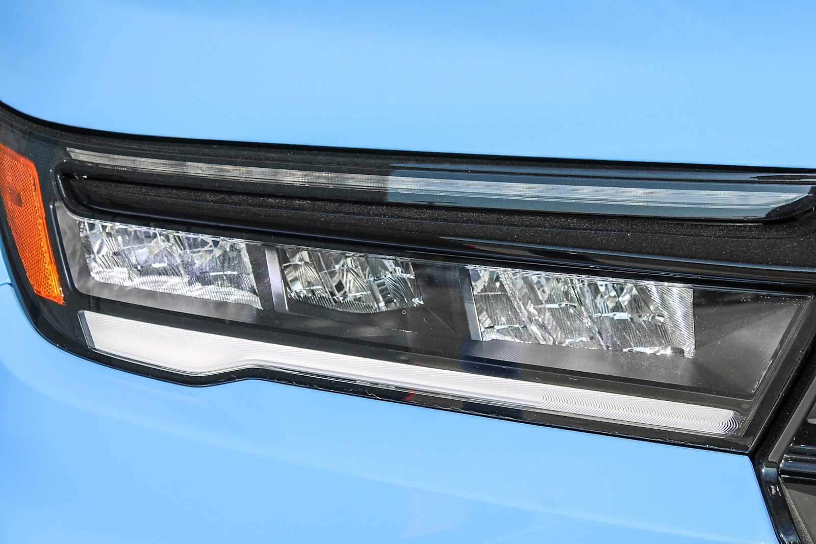 2025 Honda Pilot TrailSport photo 4
