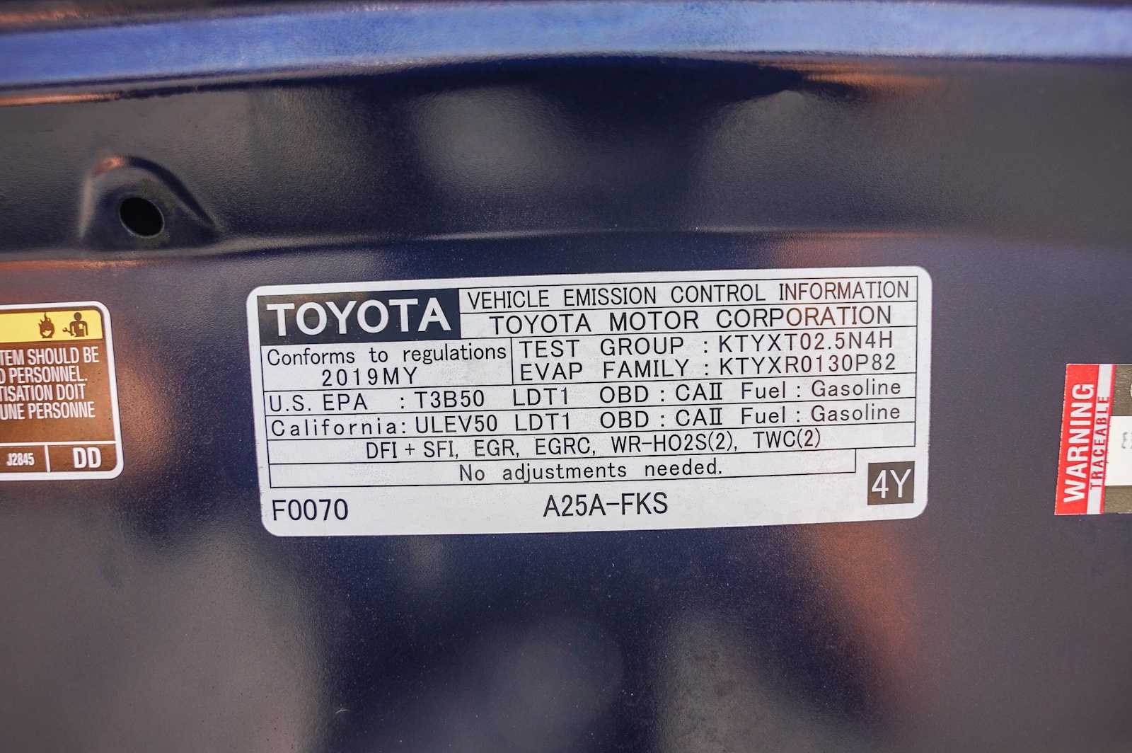 2019 Toyota RAV4 XLE Premium 29