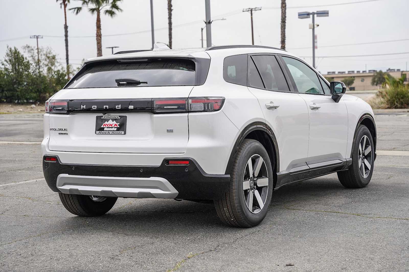 2025 Honda Prologue Touring photo 3