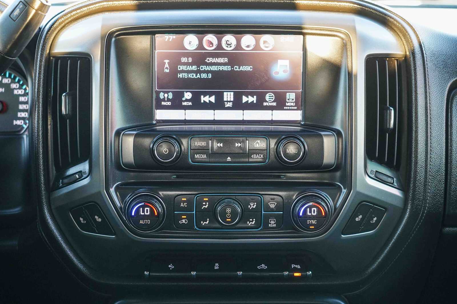 Thumbnail: 2016 Chevrolet Silverado 1500 - 13