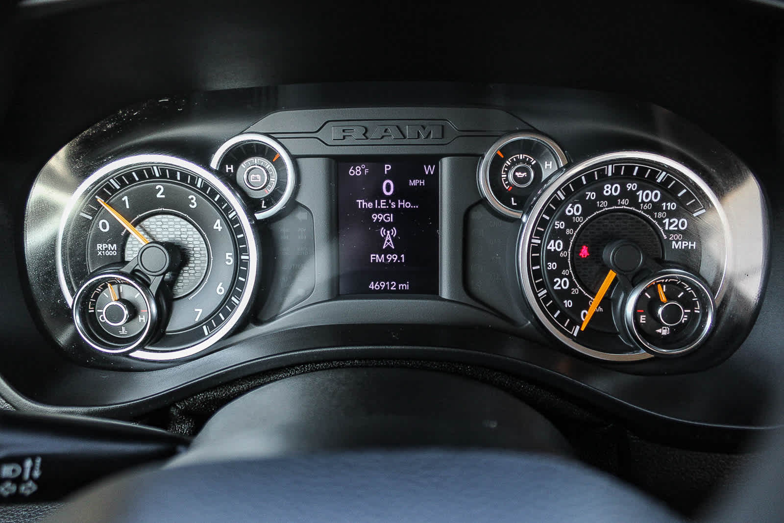 Thumbnail: 2021 RAM 1500 - 21