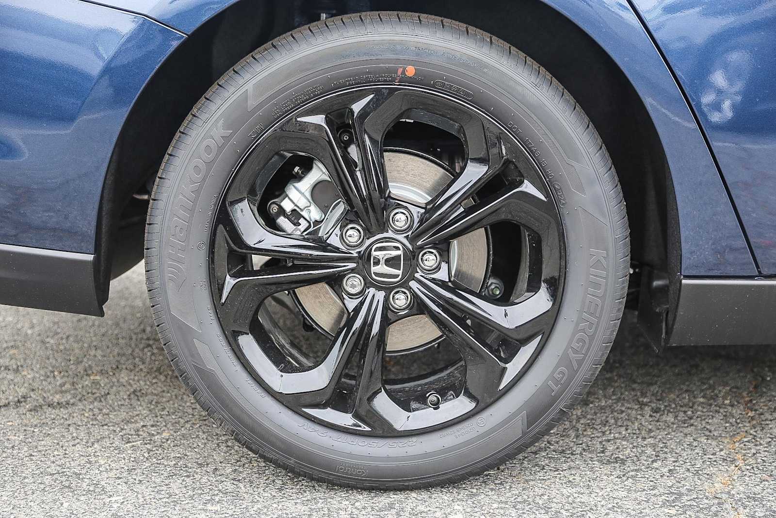 Thumbnail: 2025 Honda Accord - 11