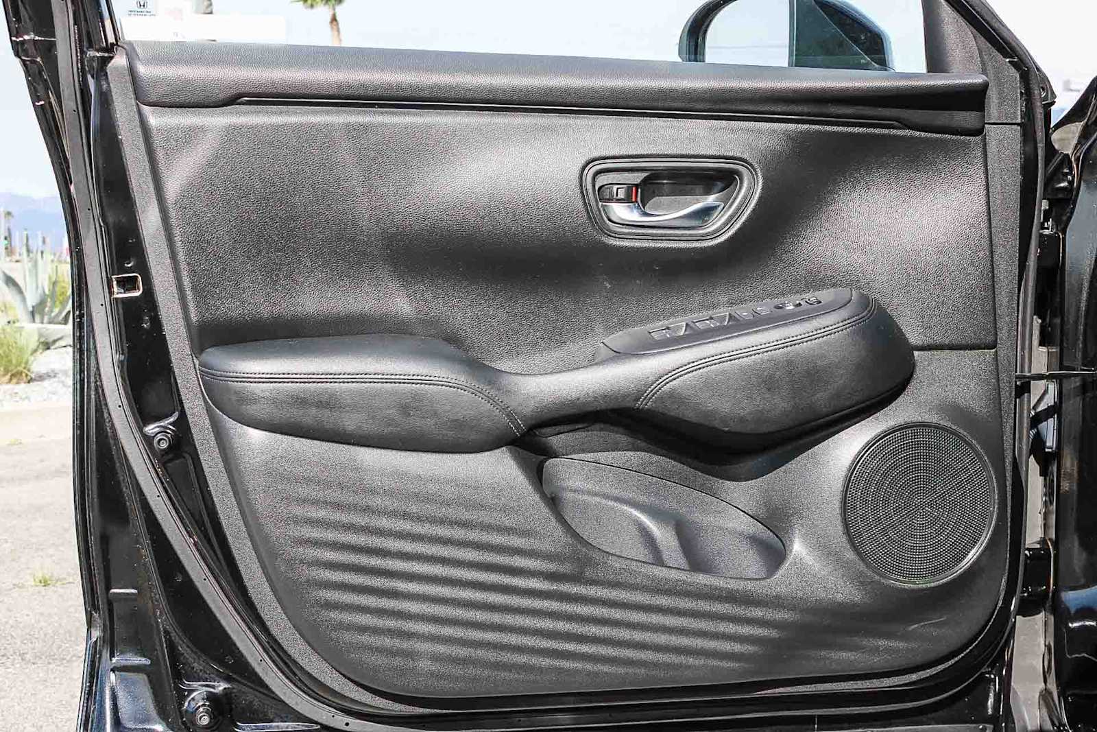 Thumbnail: 2023 Honda HR-V - 21