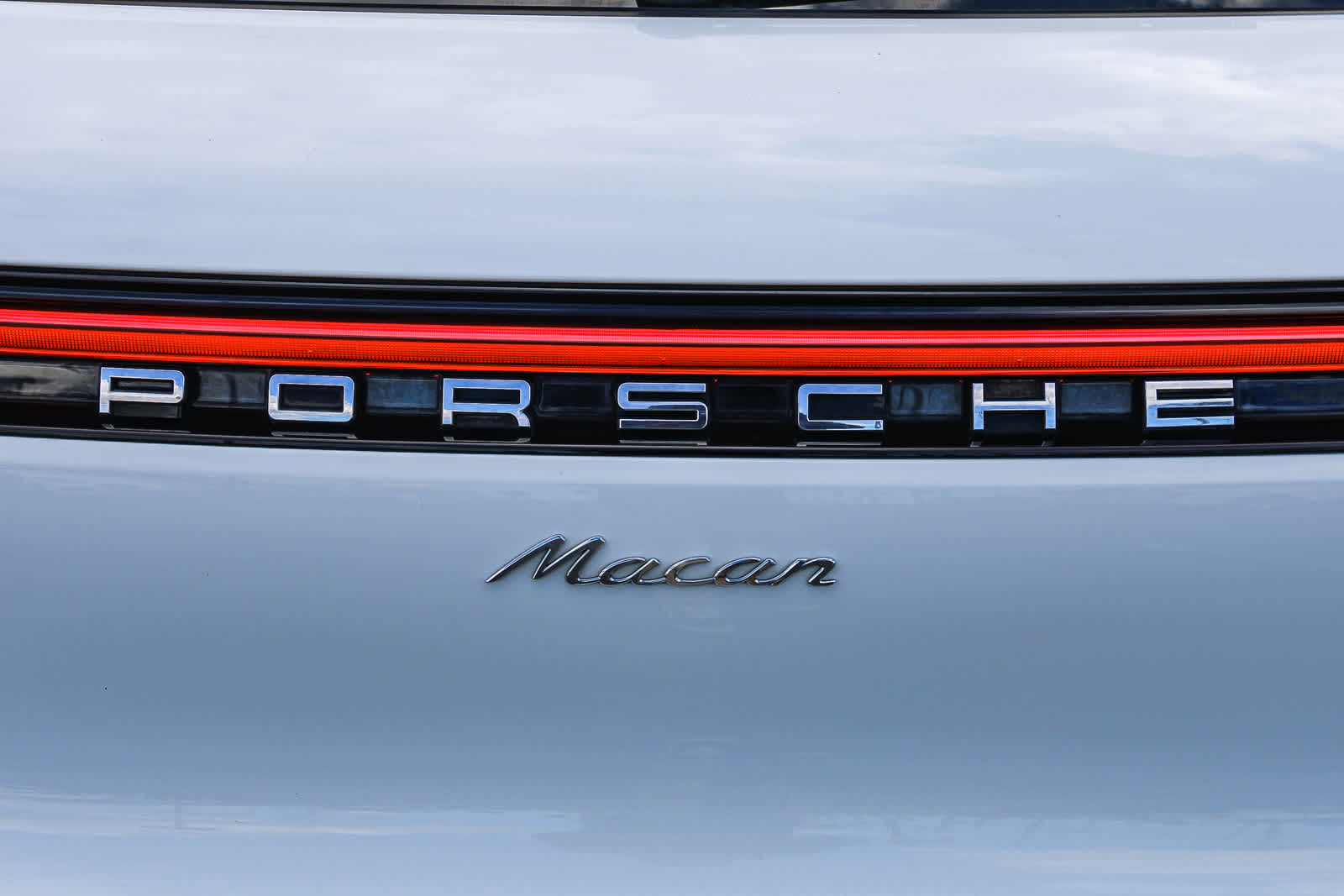 2019 Porsche Macan Base 10