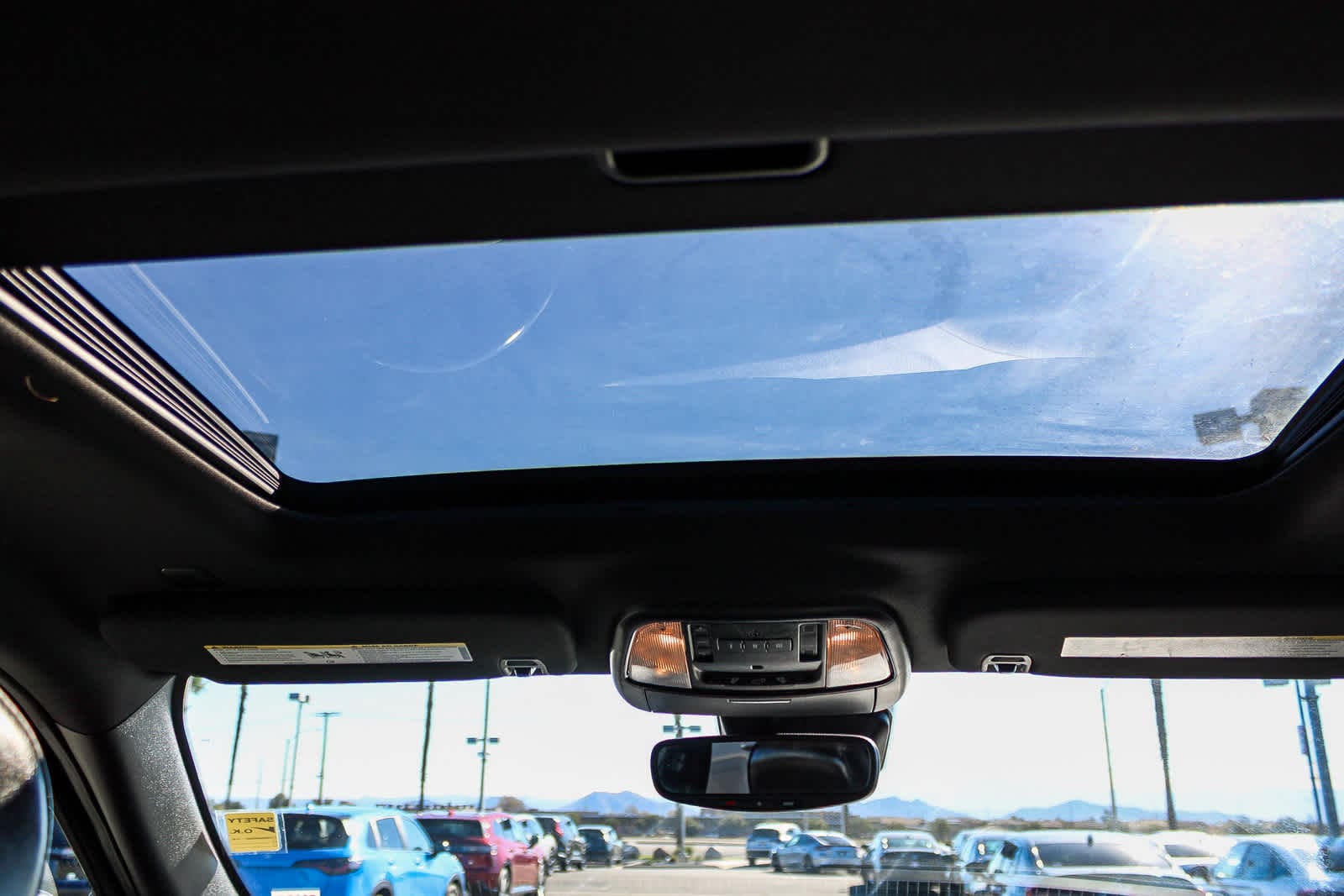 Thumbnail: 2023 Dodge Durango - 17