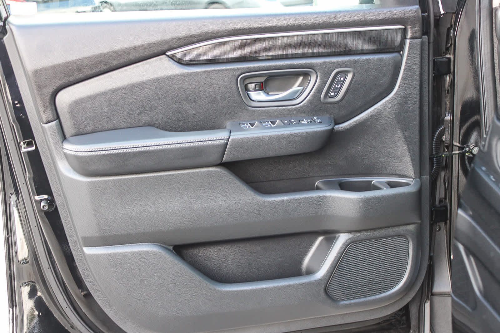Thumbnail: 2025 Honda Pilot - 22
