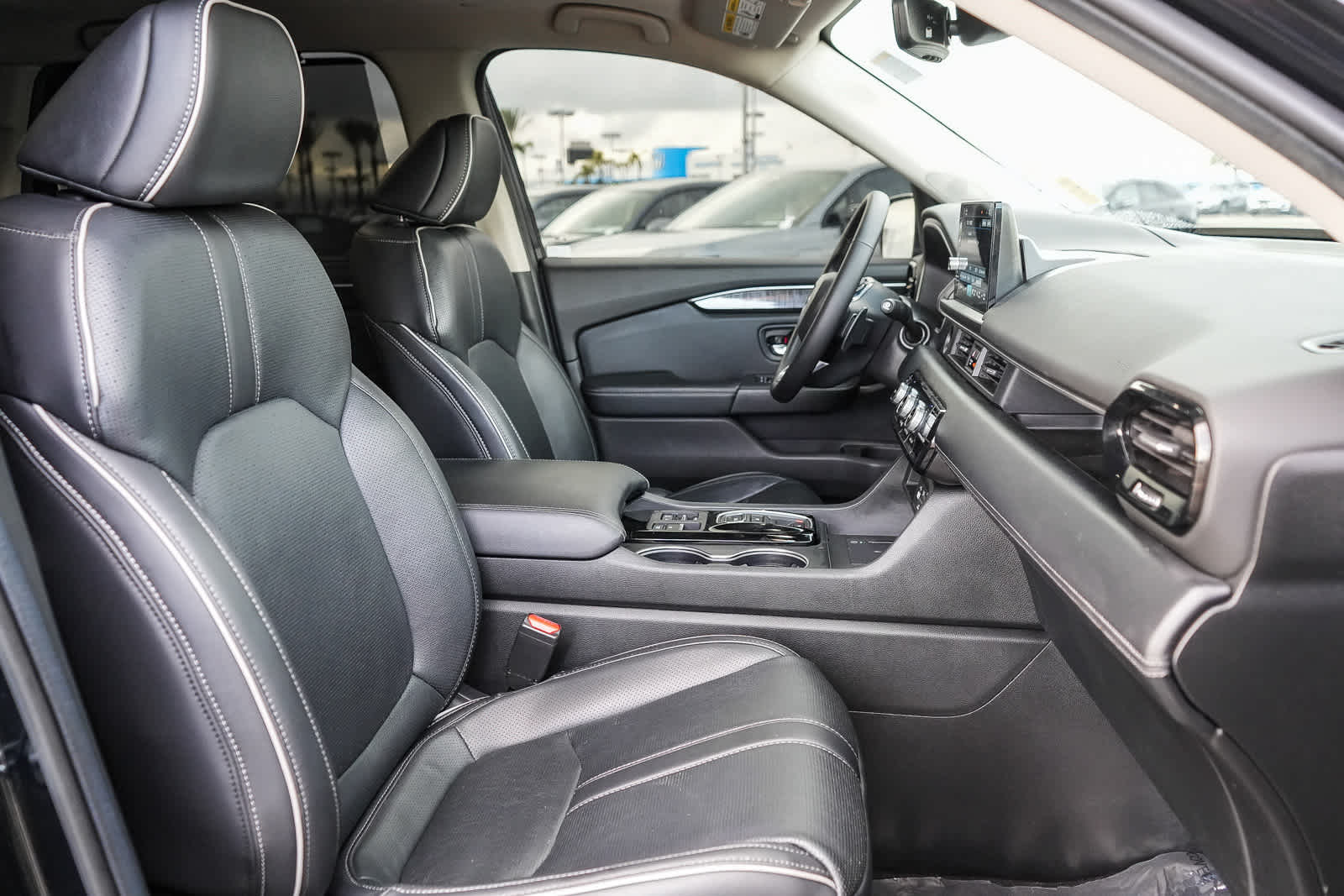 Thumbnail: 2025 Honda Pilot - 16