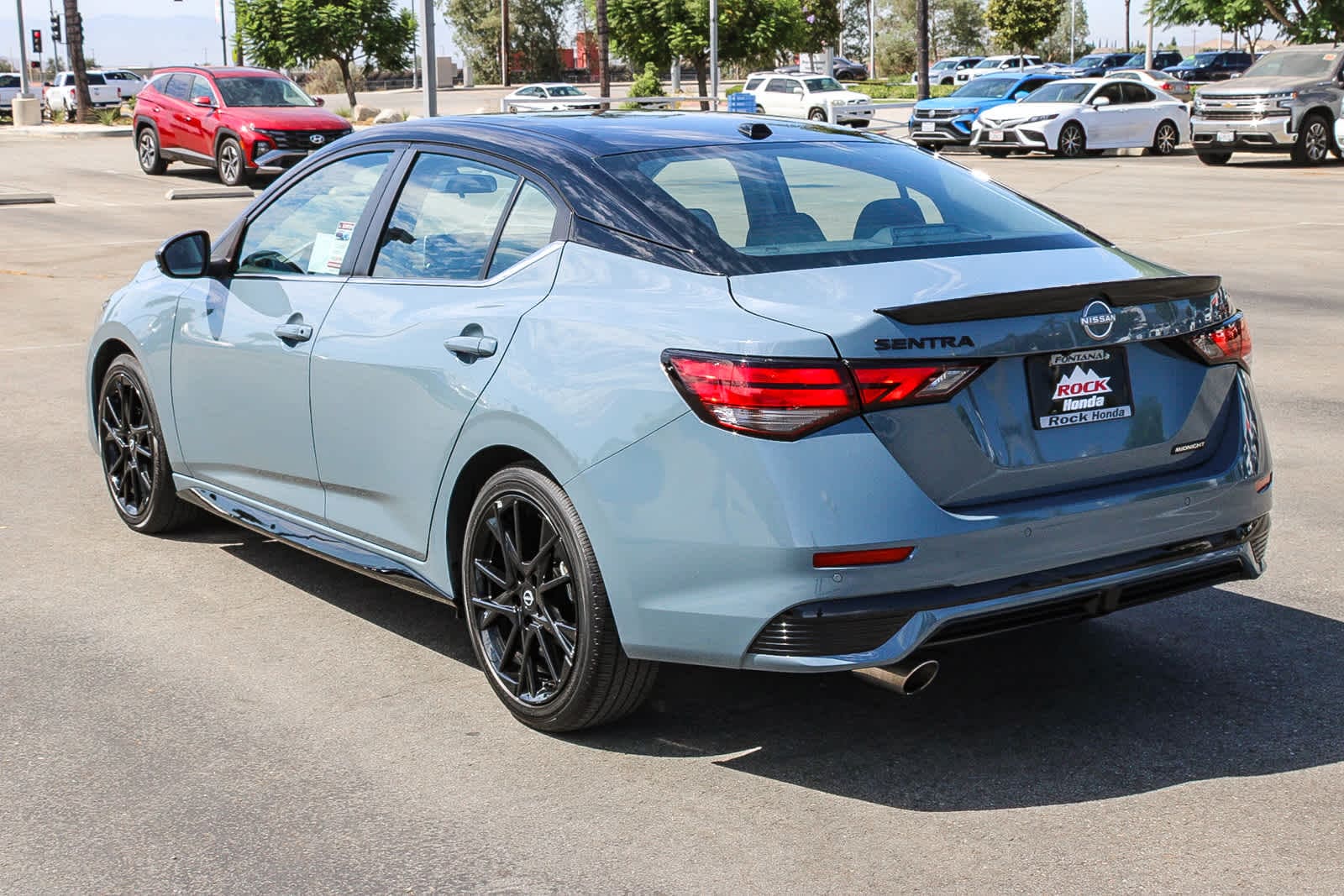 2025 Nissan Sentra SR - Photo 8